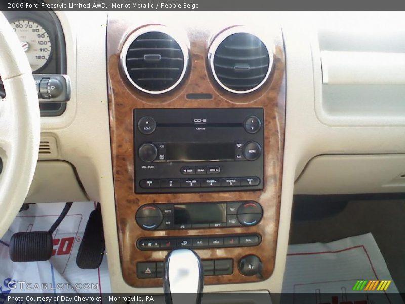 Merlot Metallic / Pebble Beige 2006 Ford Freestyle Limited AWD