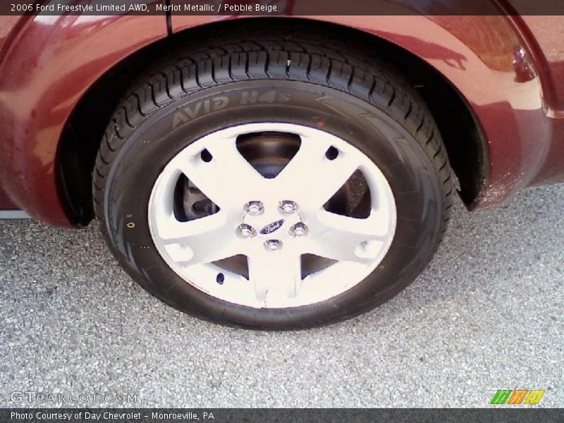 Merlot Metallic / Pebble Beige 2006 Ford Freestyle Limited AWD