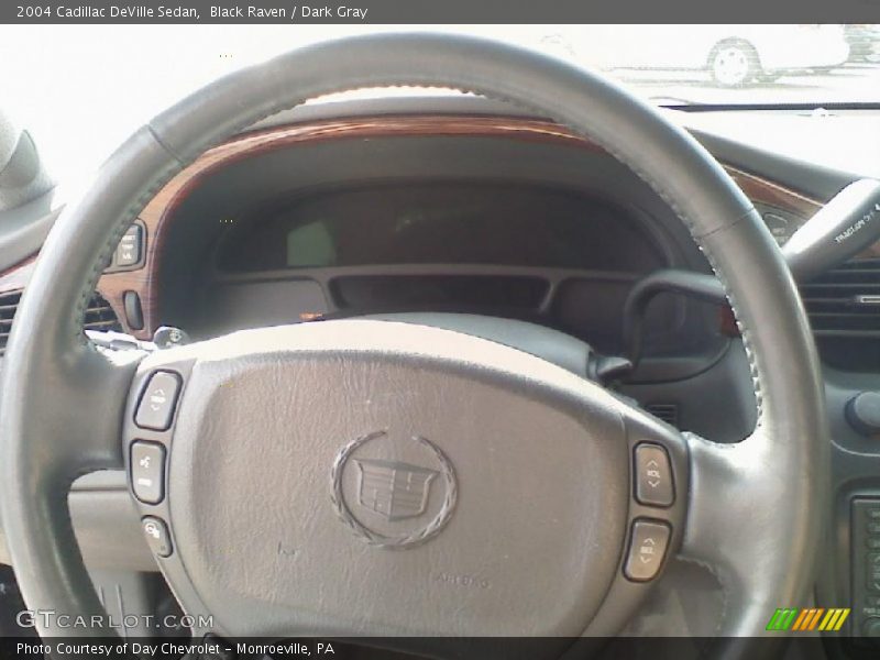 Black Raven / Dark Gray 2004 Cadillac DeVille Sedan