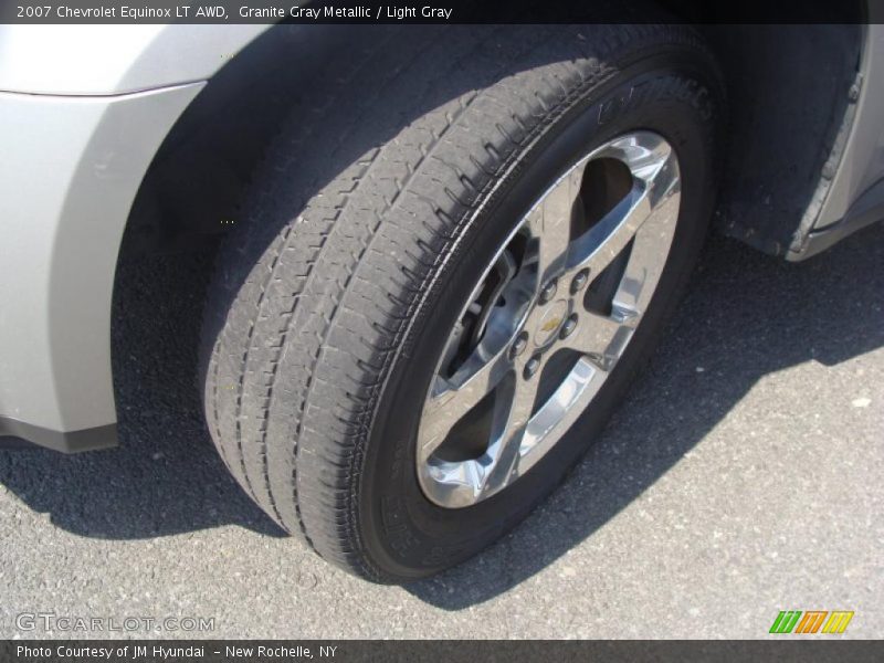 Granite Gray Metallic / Light Gray 2007 Chevrolet Equinox LT AWD