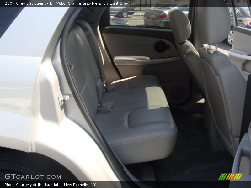 Granite Gray Metallic / Light Gray 2007 Chevrolet Equinox LT AWD