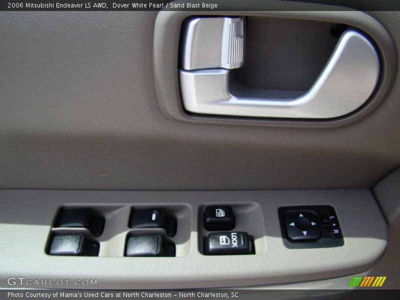 Dover White Pearl / Sand Blast Beige 2006 Mitsubishi Endeavor LS AWD