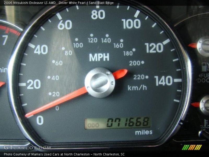 Dover White Pearl / Sand Blast Beige 2006 Mitsubishi Endeavor LS AWD