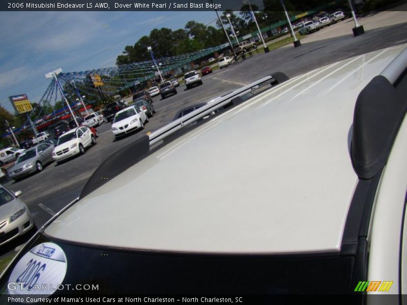 Dover White Pearl / Sand Blast Beige 2006 Mitsubishi Endeavor LS AWD
