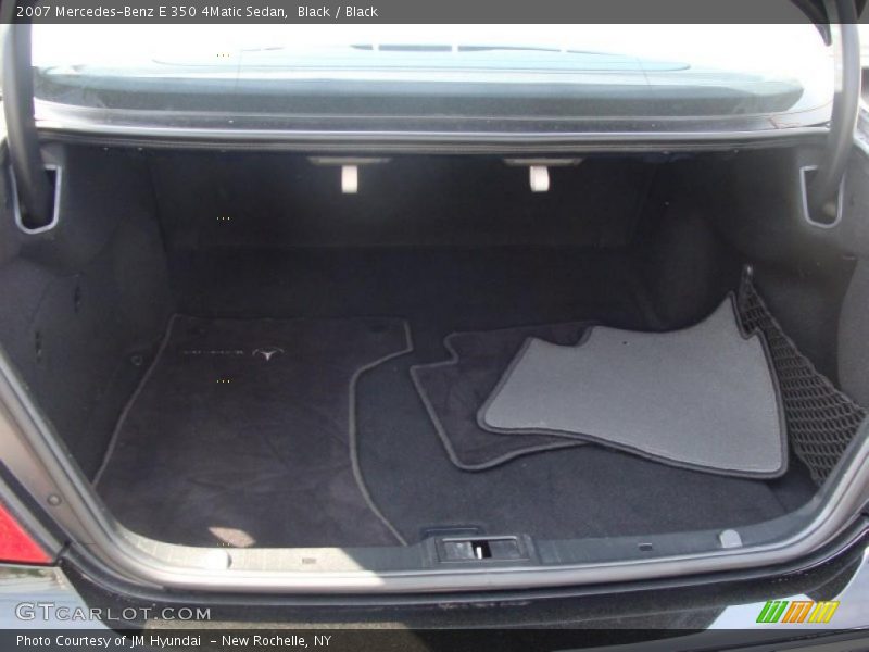 Black / Black 2007 Mercedes-Benz E 350 4Matic Sedan