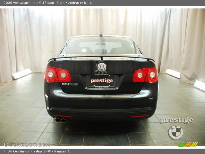Black / Anthracite Black 2006 Volkswagen Jetta GLI Sedan