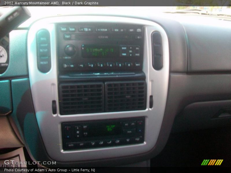 Black / Dark Graphite 2002 Mercury Mountaineer AWD