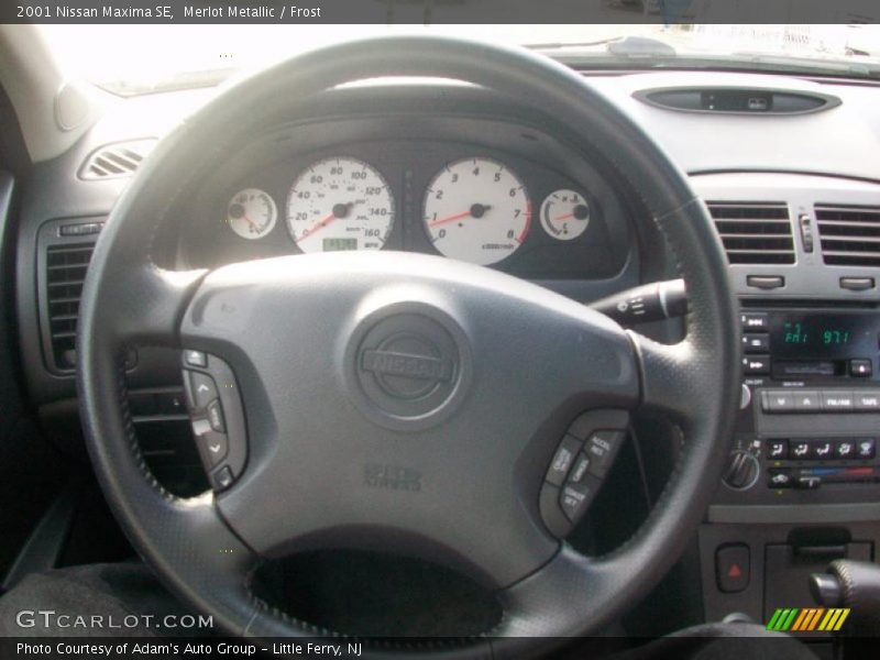 Merlot Metallic / Frost 2001 Nissan Maxima SE