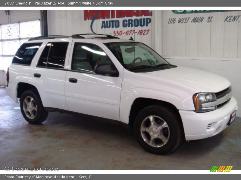 Summit White / Light Gray 2007 Chevrolet TrailBlazer LS 4x4