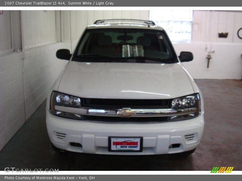 Summit White / Light Gray 2007 Chevrolet TrailBlazer LS 4x4