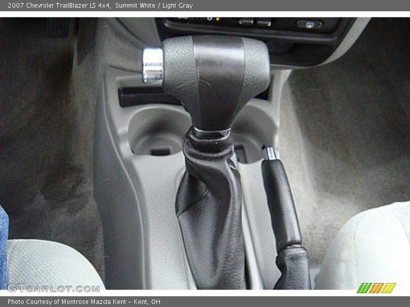 Summit White / Light Gray 2007 Chevrolet TrailBlazer LS 4x4