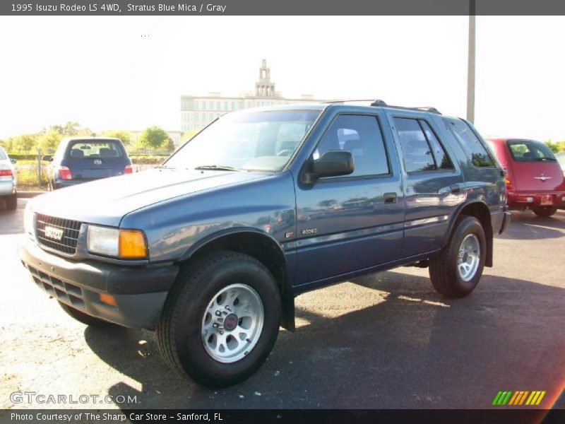 Stratus Blue Mica / Gray 1995 Isuzu Rodeo LS 4WD
