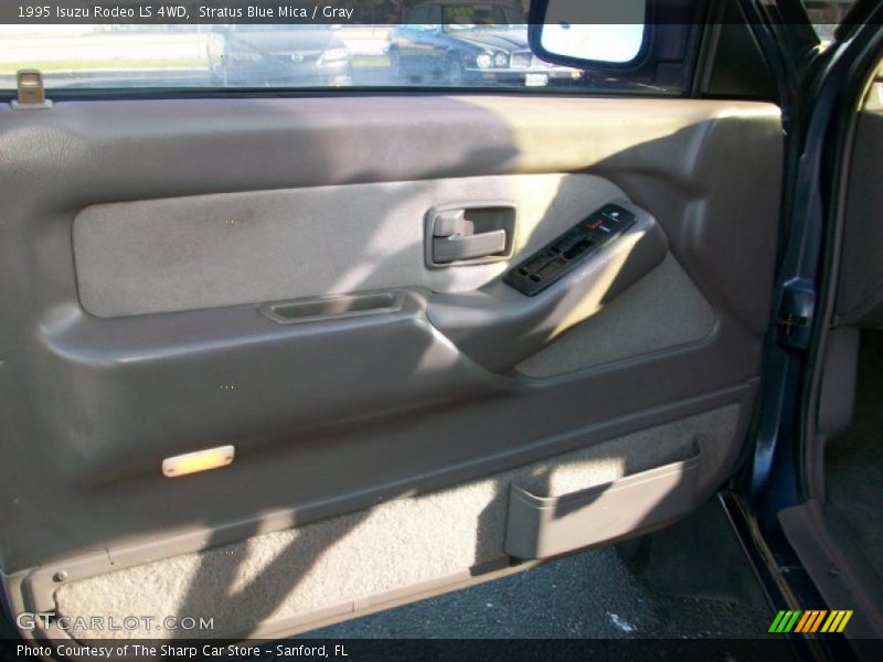 Stratus Blue Mica / Gray 1995 Isuzu Rodeo LS 4WD
