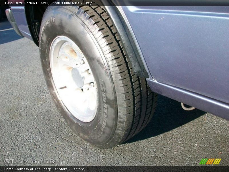 Stratus Blue Mica / Gray 1995 Isuzu Rodeo LS 4WD