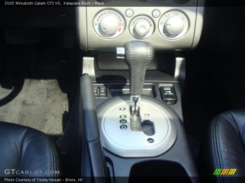 Kalapana Black / Black 2005 Mitsubishi Galant GTS V6