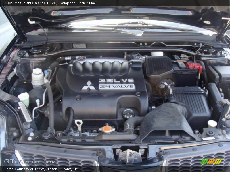 Kalapana Black / Black 2005 Mitsubishi Galant GTS V6