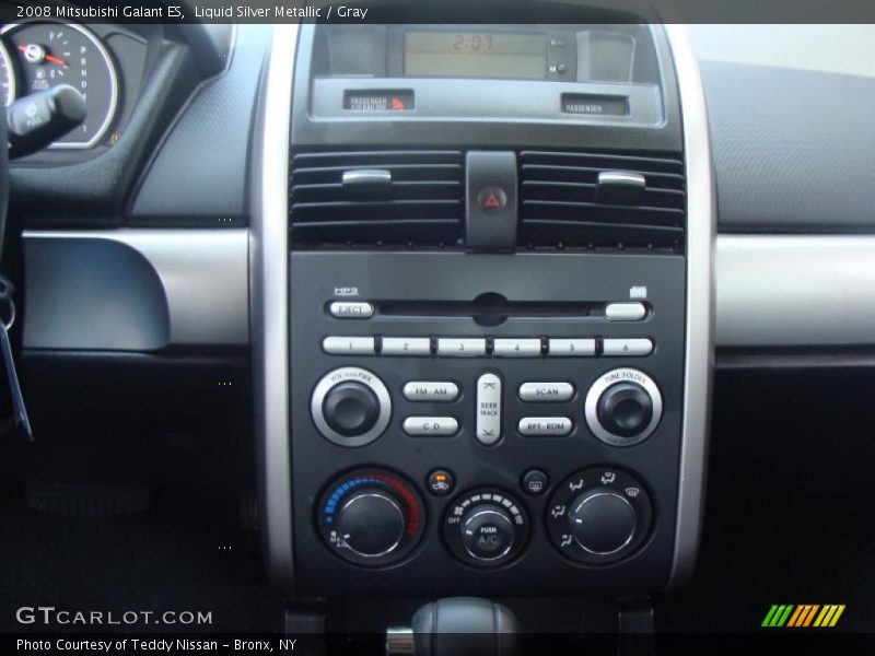 Liquid Silver Metallic / Gray 2008 Mitsubishi Galant ES