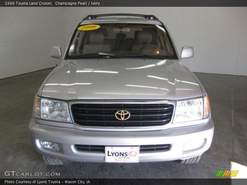 Champagne Pearl / Ivory 1999 Toyota Land Cruiser