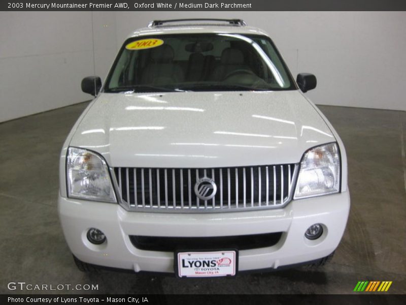 Oxford White / Medium Dark Parchment 2003 Mercury Mountaineer Premier AWD