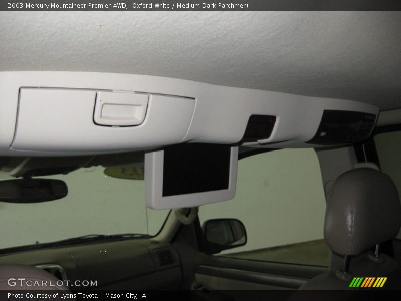Oxford White / Medium Dark Parchment 2003 Mercury Mountaineer Premier AWD