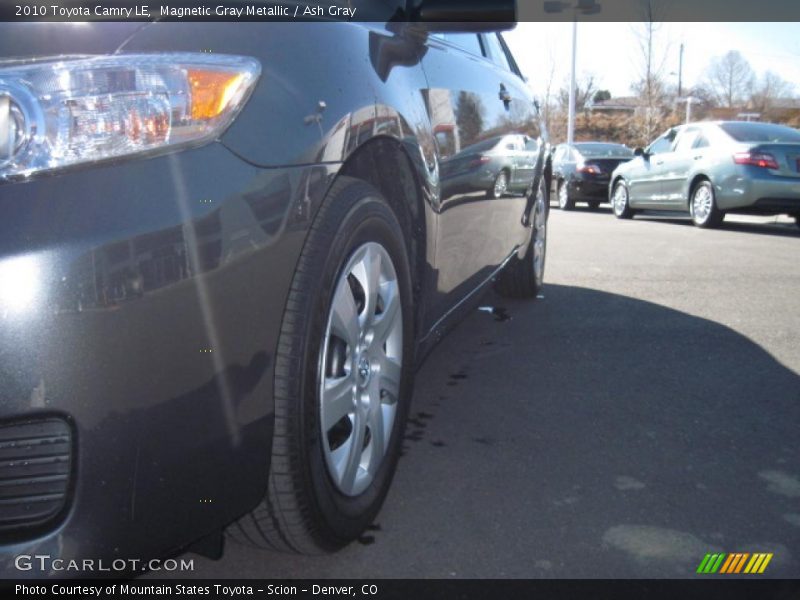 Magnetic Gray Metallic / Ash Gray 2010 Toyota Camry LE