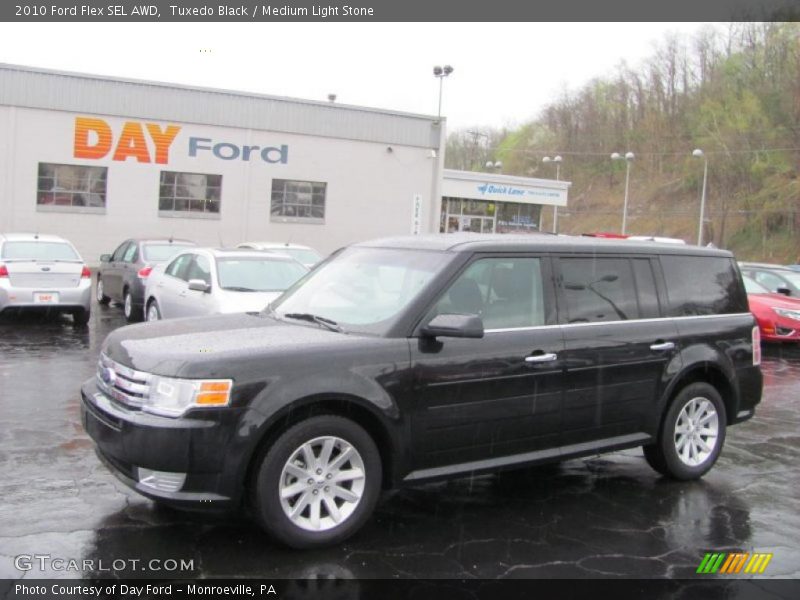 Tuxedo Black / Medium Light Stone 2010 Ford Flex SEL AWD