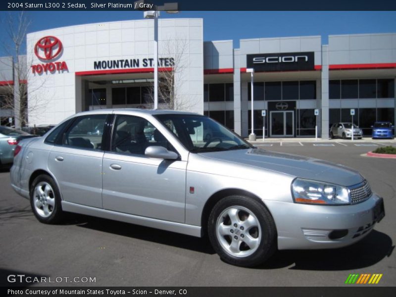 Silver Platinum / Gray 2004 Saturn L300 2 Sedan