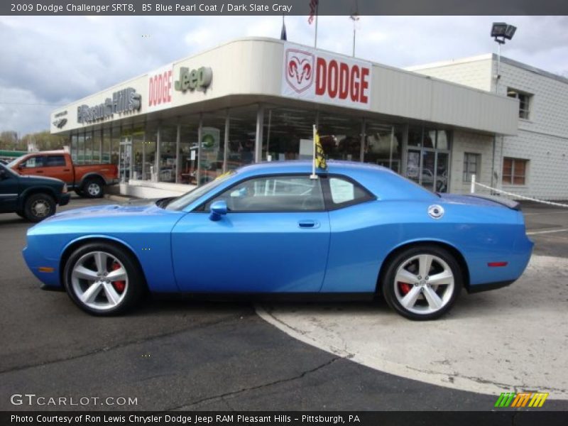 B5 Blue Pearl Coat / Dark Slate Gray 2009 Dodge Challenger SRT8