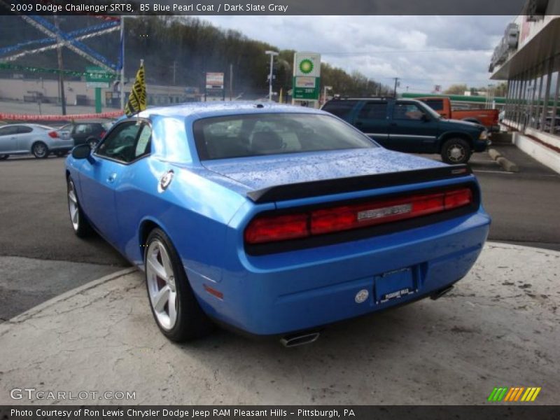 B5 Blue Pearl Coat / Dark Slate Gray 2009 Dodge Challenger SRT8