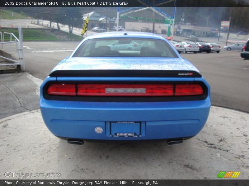 B5 Blue Pearl Coat / Dark Slate Gray 2009 Dodge Challenger SRT8