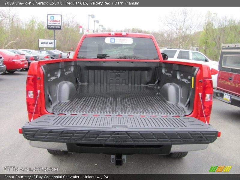 Victory Red / Dark Titanium 2009 Chevrolet Silverado 1500 LT Regular Cab