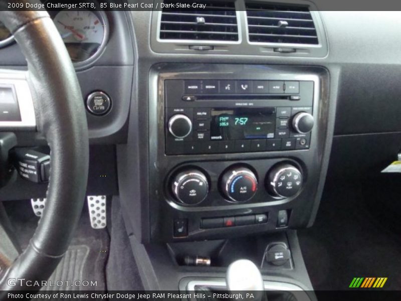 B5 Blue Pearl Coat / Dark Slate Gray 2009 Dodge Challenger SRT8