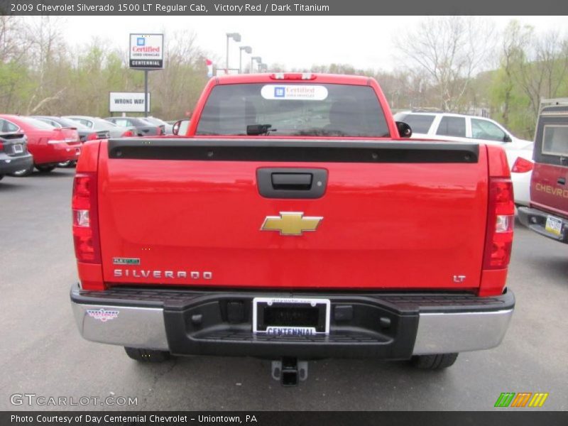 Victory Red / Dark Titanium 2009 Chevrolet Silverado 1500 LT Regular Cab