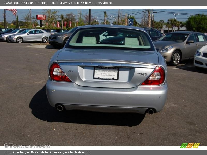 Liquid Silver Metallic / Champagne/Mocha 2008 Jaguar XJ Vanden Plas