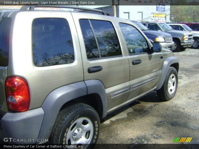 Light Khaki Metallic / Dark Slate Gray 2004 Jeep Liberty Sport