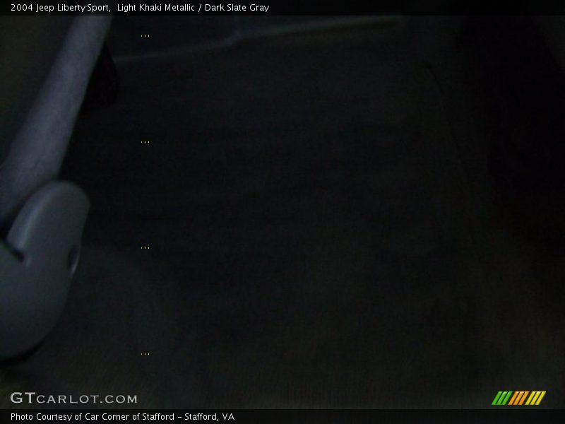 Light Khaki Metallic / Dark Slate Gray 2004 Jeep Liberty Sport
