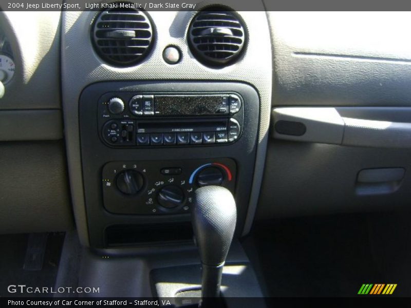 Light Khaki Metallic / Dark Slate Gray 2004 Jeep Liberty Sport