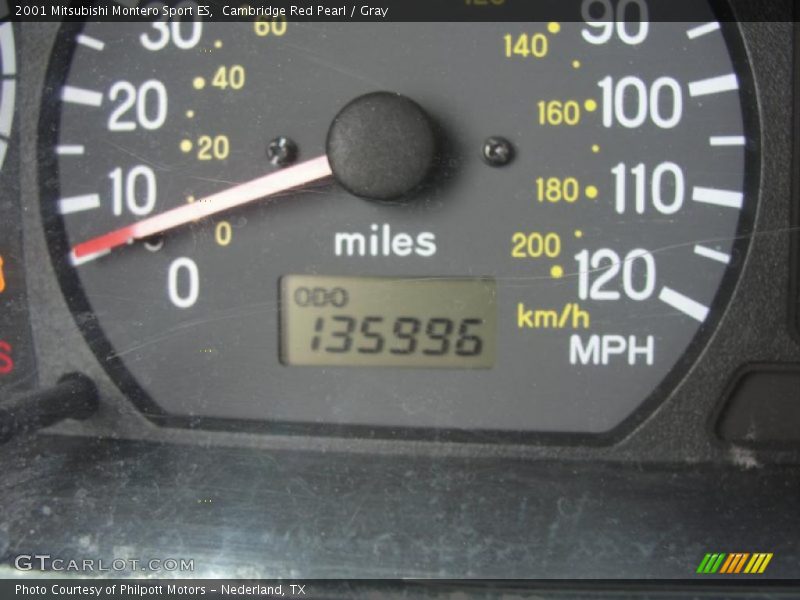 Cambridge Red Pearl / Gray 2001 Mitsubishi Montero Sport ES