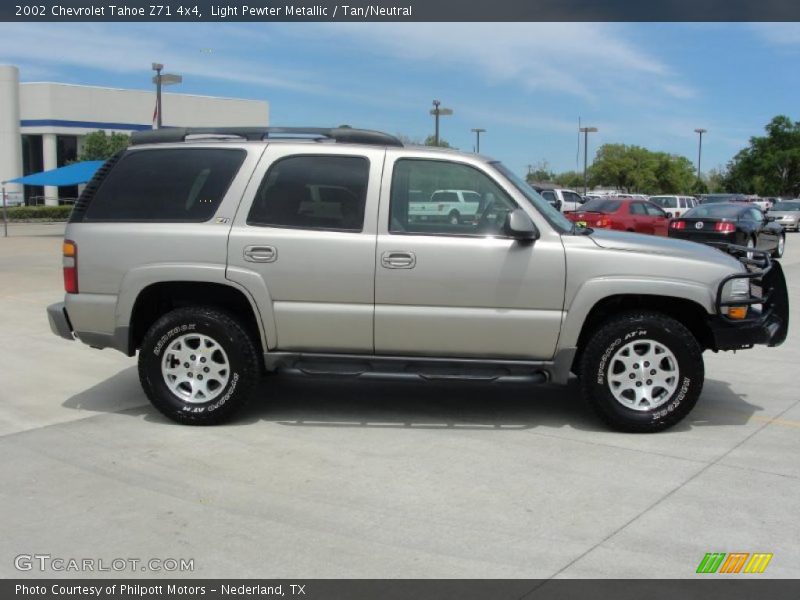 Light Pewter Metallic / Tan/Neutral 2002 Chevrolet Tahoe Z71 4x4