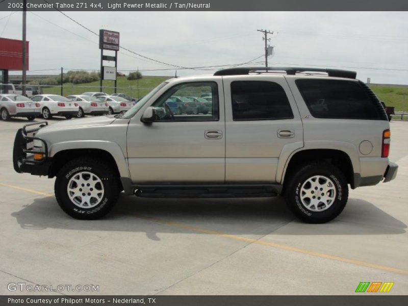 Light Pewter Metallic / Tan/Neutral 2002 Chevrolet Tahoe Z71 4x4