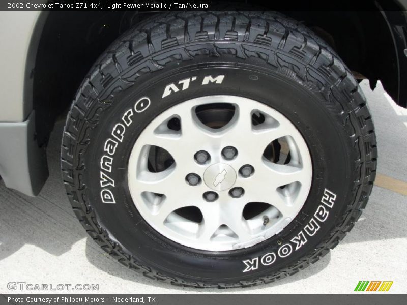Light Pewter Metallic / Tan/Neutral 2002 Chevrolet Tahoe Z71 4x4