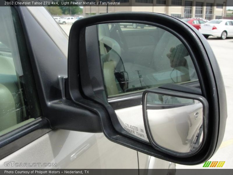 Light Pewter Metallic / Tan/Neutral 2002 Chevrolet Tahoe Z71 4x4