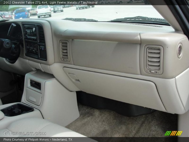 Light Pewter Metallic / Tan/Neutral 2002 Chevrolet Tahoe Z71 4x4