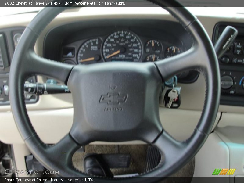 Light Pewter Metallic / Tan/Neutral 2002 Chevrolet Tahoe Z71 4x4