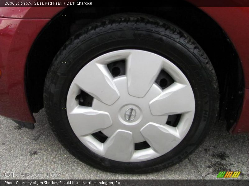 Salsa Red Pearl / Dark Charcoal 2006 Scion xA