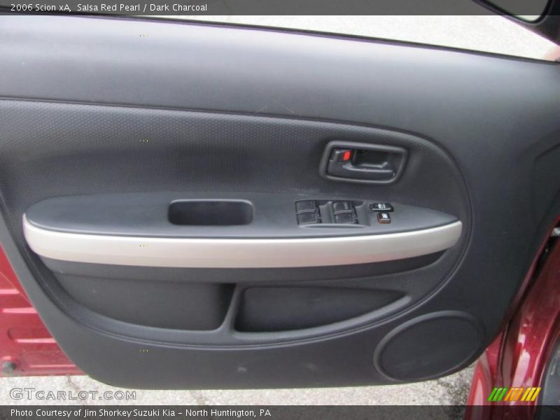 Salsa Red Pearl / Dark Charcoal 2006 Scion xA