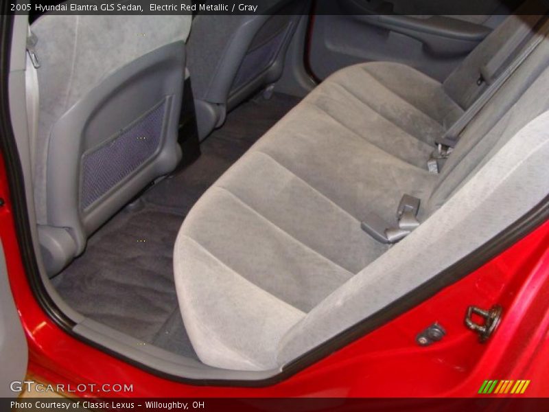 Electric Red Metallic / Gray 2005 Hyundai Elantra GLS Sedan