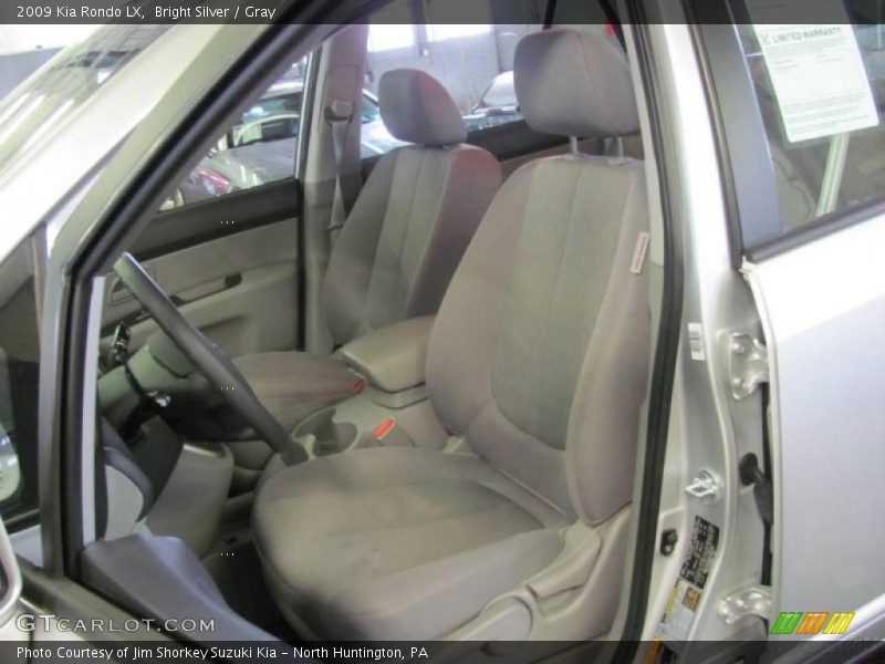 Bright Silver / Gray 2009 Kia Rondo LX