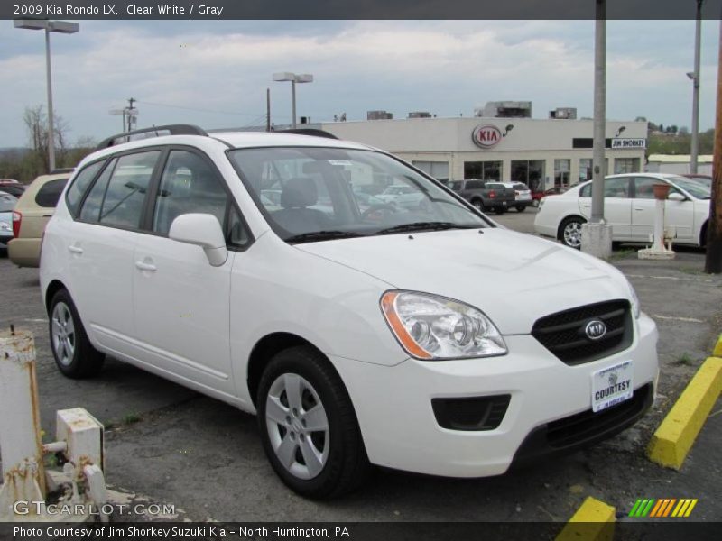 Clear White / Gray 2009 Kia Rondo LX