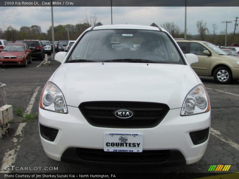 Clear White / Gray 2009 Kia Rondo LX